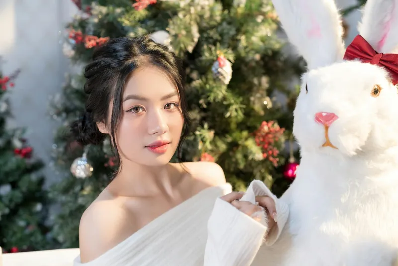 M&S Has Invented the Cardigan That Will Save You From Your Mother's Comments About Your Life Choices